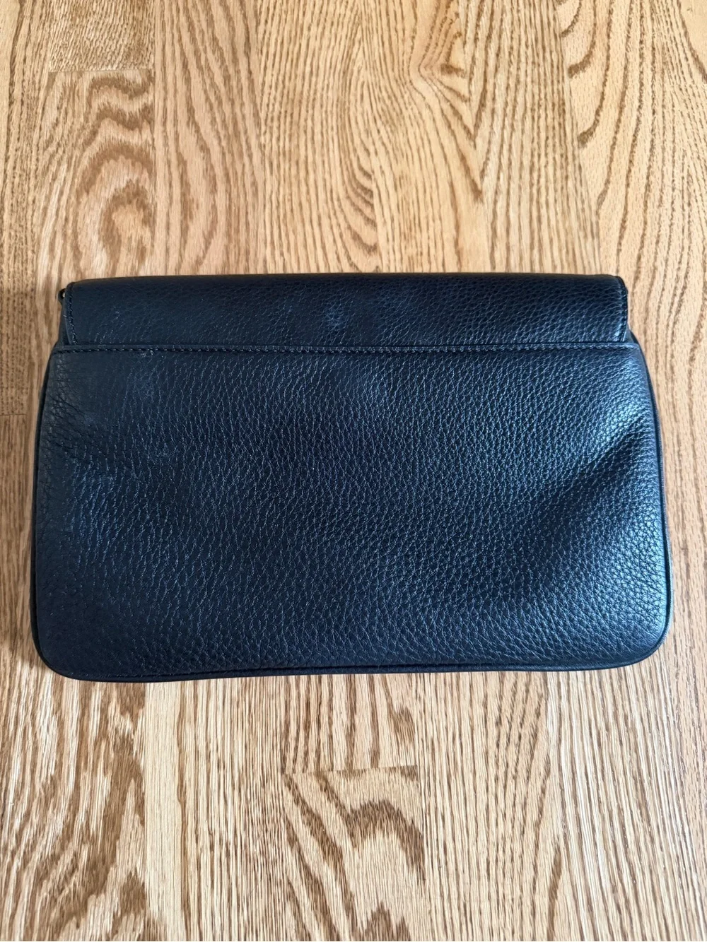 Tory Burch Black Pebbled Leather Purse with Gold Chain